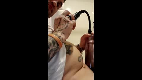 Snapshot of hkwilly0351 chatting on February 2026 08:50:01 PM hkwilly0351 online show from February 2026 08:50:01 PM