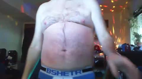 Snapshot of hobbes80 chatting on December 2024 10:32:01 PM hobbes80 online show from December 2024 10:32:01 PM