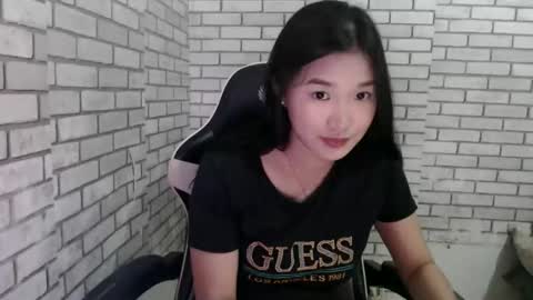 Snapshot of hoelykalea chatting on April 2026 09:49:01 AM Kalea3 online show from April 2026 09:49:01 AM