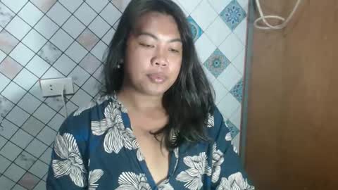 Layla3 online show from February 2026 03:02:02 AM