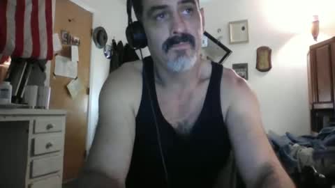 Snapshot of hoglegg99384194 chatting on May 2026 09:07:01 AM hoglegg99384194 online show from May 2026 09:07:01 AM