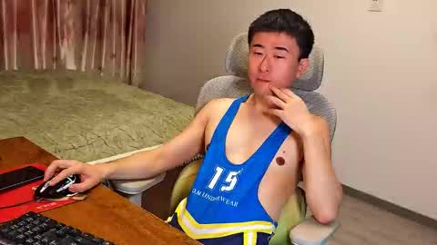 shy boi online show from October 2025 01:06:02 PM