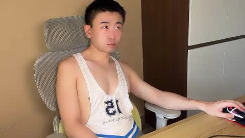 Snapshot of hoho7619 chatting on August 2026 05:07:02 AM shy boi online show from August 2026 05:07:02 AM