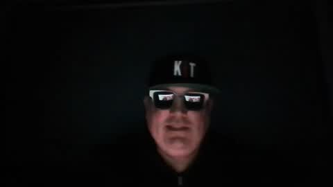 Snapshot of holden_minutz chatting on May 2026 08:23:01 AM holden_minutz online show from May 2026 08:23:01 AM