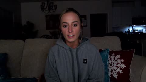 Holi Hurricane online show from December 2024 04:57:01 AM