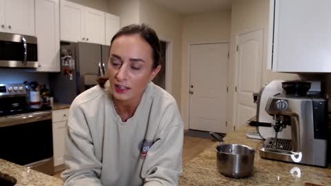 Holi Hurricane online show from October 2025 02:26:02 AM