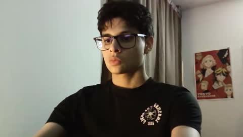 Snapshot of holis2127489 chatting on January 2026 01:30:01 AM Mateeeo g online show from January 2026 01:30:01 AM