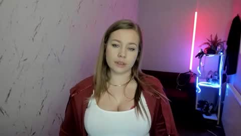 Holly online show from January 2026 09:39:02 PM