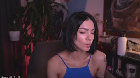 Snapshot of hollylinder_ chatting on July 2026 02:35:02 AM Holly Linder online show from July 2026 02:35:02 AM