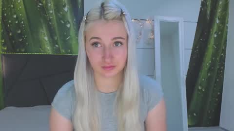 HollyTaillor online show from February 2026 06:20:01 AM