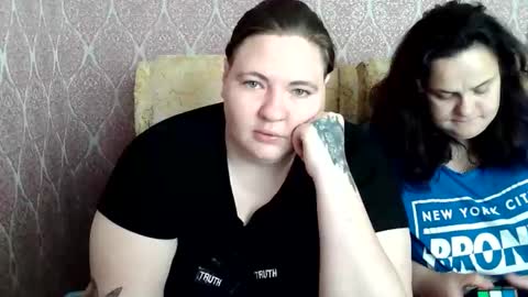 Snapshot of hollyxeva chatting on June 2026 02:15:02 PM HollyXEva online show from June 2026 02:15:02 PM