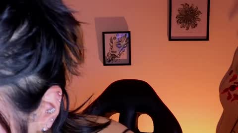 holly online show from June 2026 06:49:02 AM