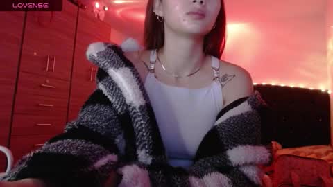 Juli online show from October 2025 05:18:01 AM