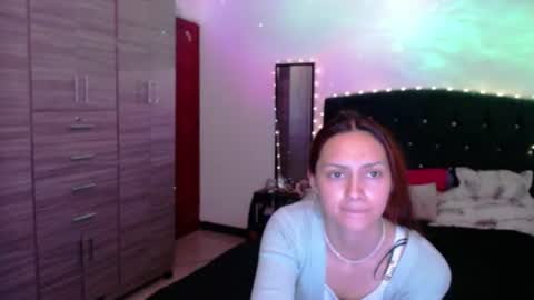 Snapshot of holy_julii chatting on June 2026 03:30:02 AM holy_julii online show from June 2026 03:30:02 AM