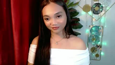 Bella online show from December 2025 01:01:02 AM