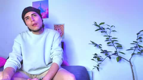      online show from May 2026 08:18:02 PM