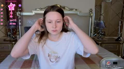 holybabydoll online show from December 2025 11:52:01 AM