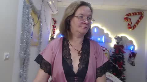 Snapshot of holymilfa chatting on January 2025 10:53:02 AM holymilfa online show from January 2025 10:53:02 AM