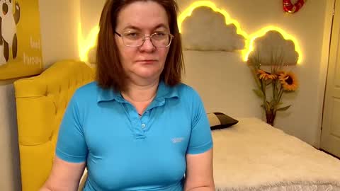 Snapshot of holymilfa chatting on February 2025 07:41:01 AM holymilfa online show from February 2025 07:41:01 AM