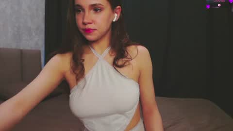 Snapshot of holysinner83 chatting on June 2026 12:19:01 PM holysinner83 online show from June 2026 12:19:01 PM