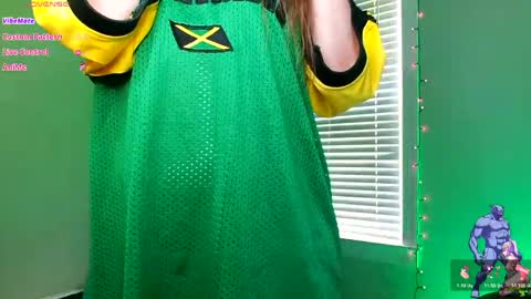 Snapshot of holyweed420 chatting on April 2026 09:16:02 PM Viktoria online show from April 2026 09:16:02 PM