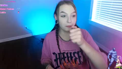 Snapshot of holyweed420 chatting on June 2026 09:19:02 PM Viktoria online show from June 2026 09:19:02 PM