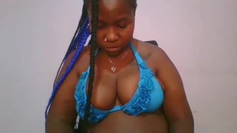 honey_beb online show from November 2025 06:38:02 AM
