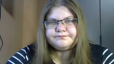 Snapshot of honey_bunny_x chatting on July 2026 06:20:01 AM Bunny online show from July 2026 06:20:01 AM
