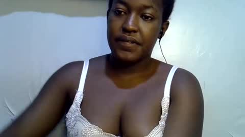 honey_dropp1 online show from May 2026 03:37:02 AM