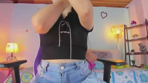 HONEY online show from December 2024 06:35:02 PM