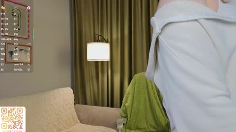 Lina online show from February 2026 08:09:01 PM