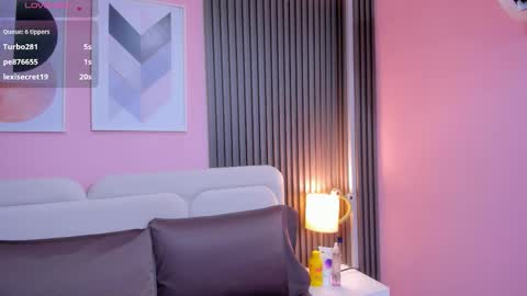 honey_sofii_ online show from October 2025 11:21:02 AM