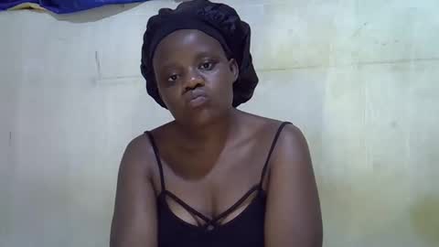 Snapshot of honey_sunshiny chatting on April 2026 05:32:01 AM honey_sunshiny online show from April 2026 05:32:01 AM