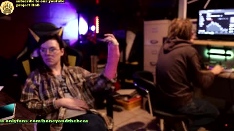 Honey and Bear online show from December 2024 03:27:02 AM