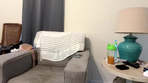 Honey online show from February 2025 05:39:02 PM