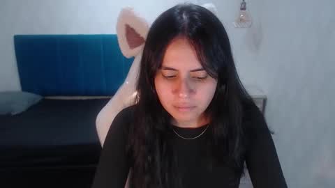 Emily online show from March 2026 06:33:01 PM