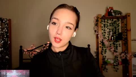 Masha online show from May 2026 01:18:02 PM