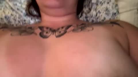 Snapshot of honeygirlox chatting on April 2026 10:11:02 PM honeygirlox online show from April 2026 10:11:02 PM