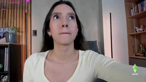 Sofia independent model online show from November 2025 11:32:01 AM