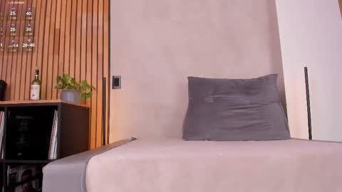 Snapshot of honeyhot69__ chatting on May 2026 11:26:01 AM Sofia independent model online show from May 2026 11:26:01 AM