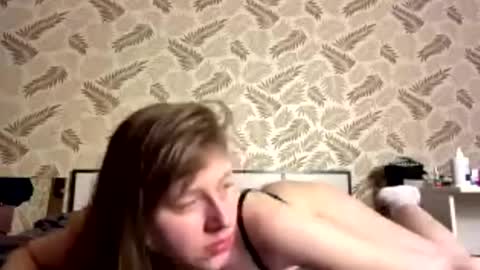 Snapshot of honeymiraa chatting on May 2026 06:09:01 PM Mira online show from May 2026 06:09:01 PM