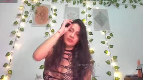 Mila K online show from March 2025 01:01:01 AM