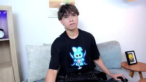 honeymoon_sariel online show from November 2025 07:46:02 PM