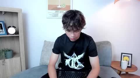 honeymoon_sariel online show from February 2026 01:03:02 PM