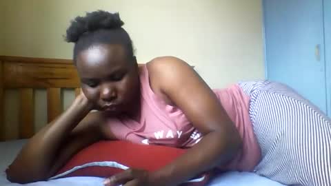 Honeymuny online show from November 2025 06:46:02 AM