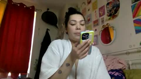 Snapshot of honeyruby chatting on December 2025 02:54:01 PM Ruby Sparks online show from December 2025 02:54:01 PM