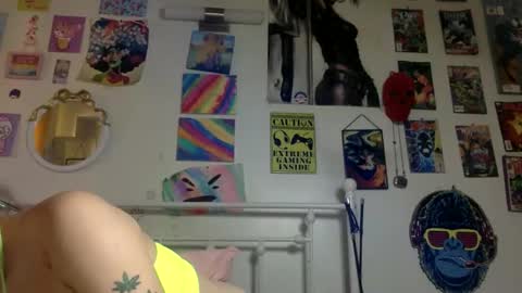 Snapshot of honeyruby chatting on December 2025 03:51:02 PM Ruby Sparks online show from December 2025 03:51:02 PM