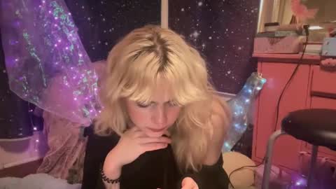 Emi Rose online show from March 2025 06:10:02 AM