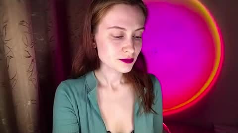 honeyy_bun online show from May 2026 07:52:02 PM