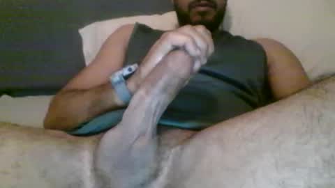 Snapshot of hongzeb chatting on September 2025 11:16:01 PM Ryan online show from September 2025 11:16:01 PM